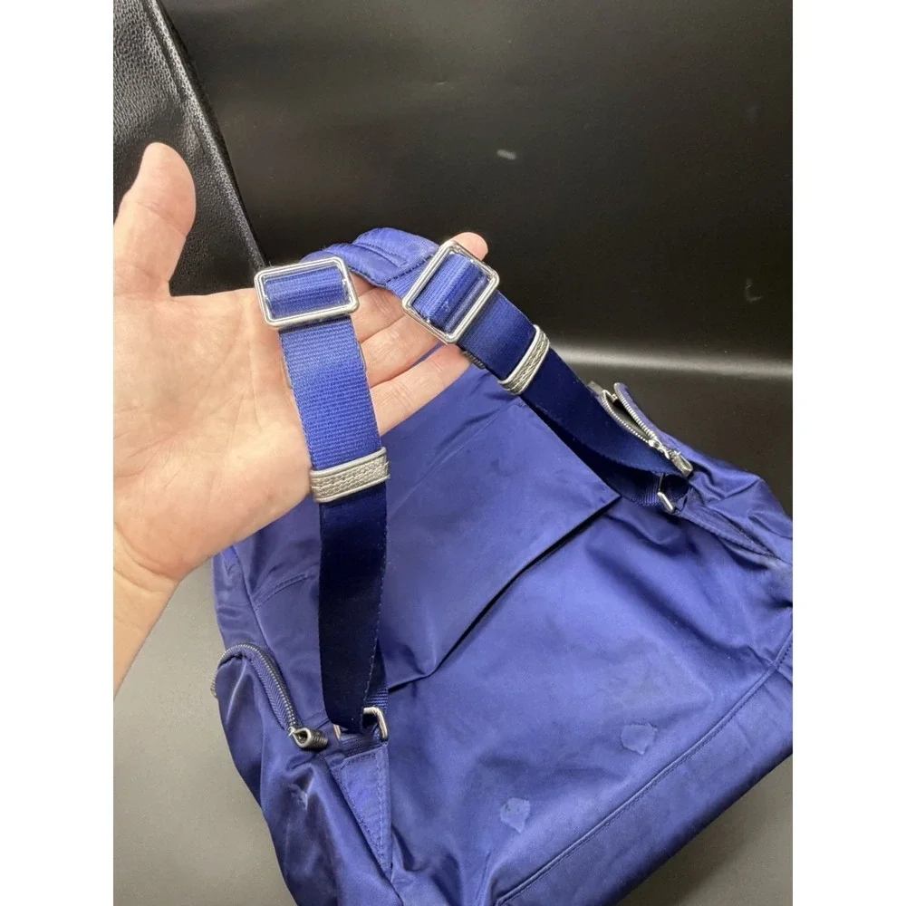Tumi Voyageur Carson Backpack Navy Leather Trim Nylon Laptop Lightweight Bag